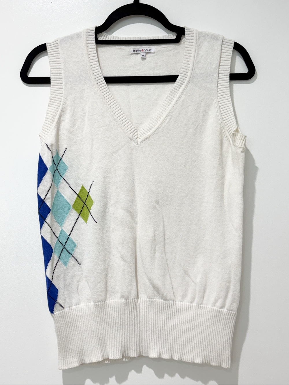 White V-Neck Argyle Cotton Sweater Vest